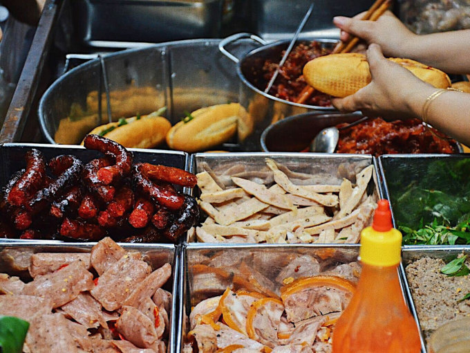 Gợi ý 5 món ăn đêm ở Huế