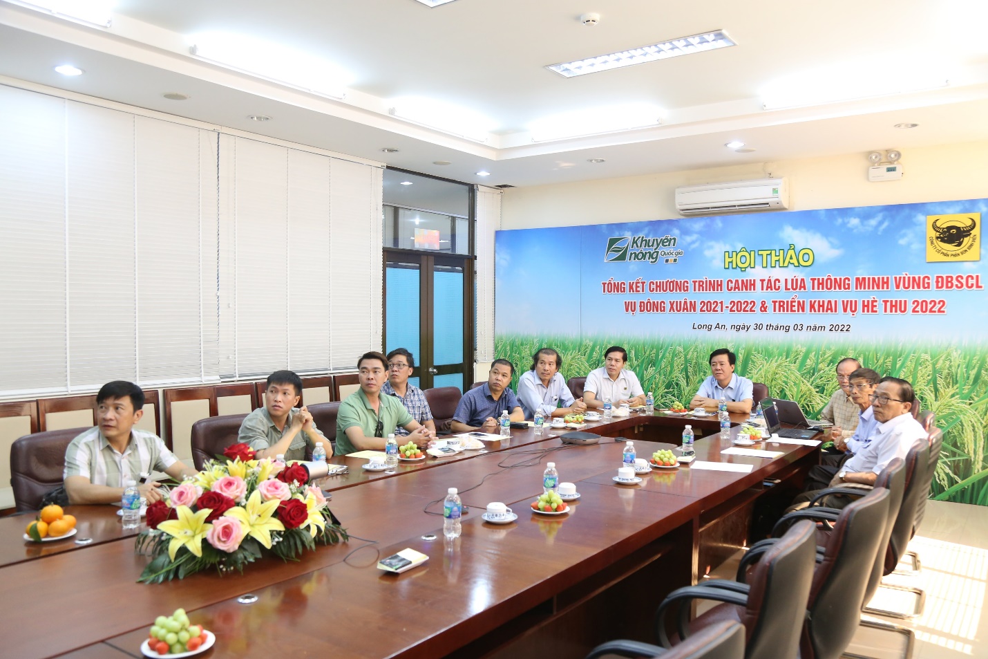 &ldquo;Canh t&aacute;c l&uacute;a thông minh&rdquo; phải xem l&agrave; quy tr&igrave;nh sản xuất l&uacute;a cho to&agrave;n v&ugrave;ng v&agrave; cả nước - Ảnh 3.