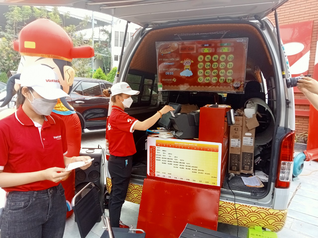 Vé số Vietlott phủ sóng 63 tỉnh, thành phố - Ảnh 2.