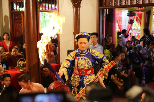 Để hầu đồng không biến tướng