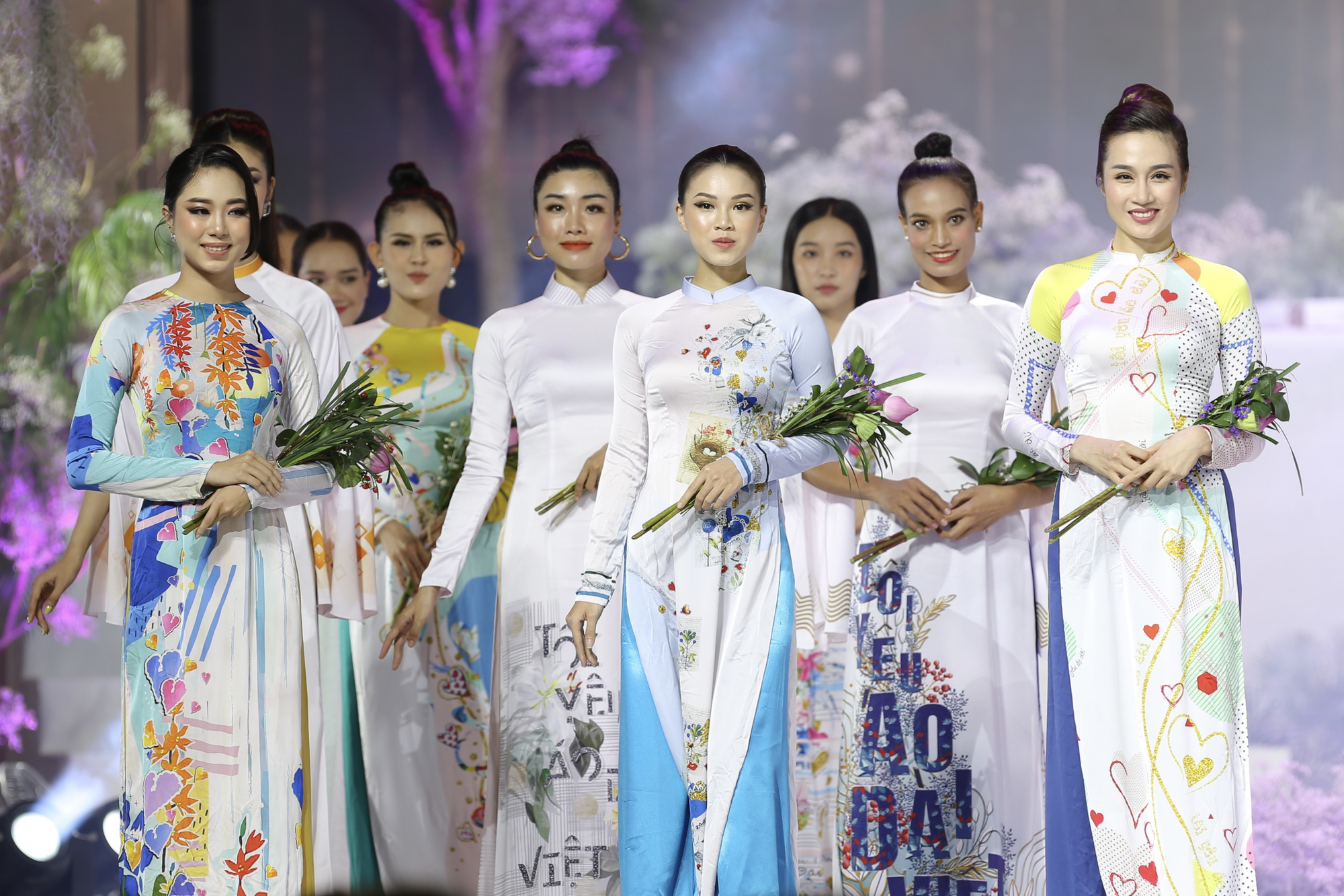 Hấp dẫn Lễ hội Áo dài TP HCM