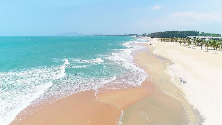 Hồ Tràm bứt phá trở thành “thủ phủ” nghỉ dưỡng phía Nam - Ảnh 1.
