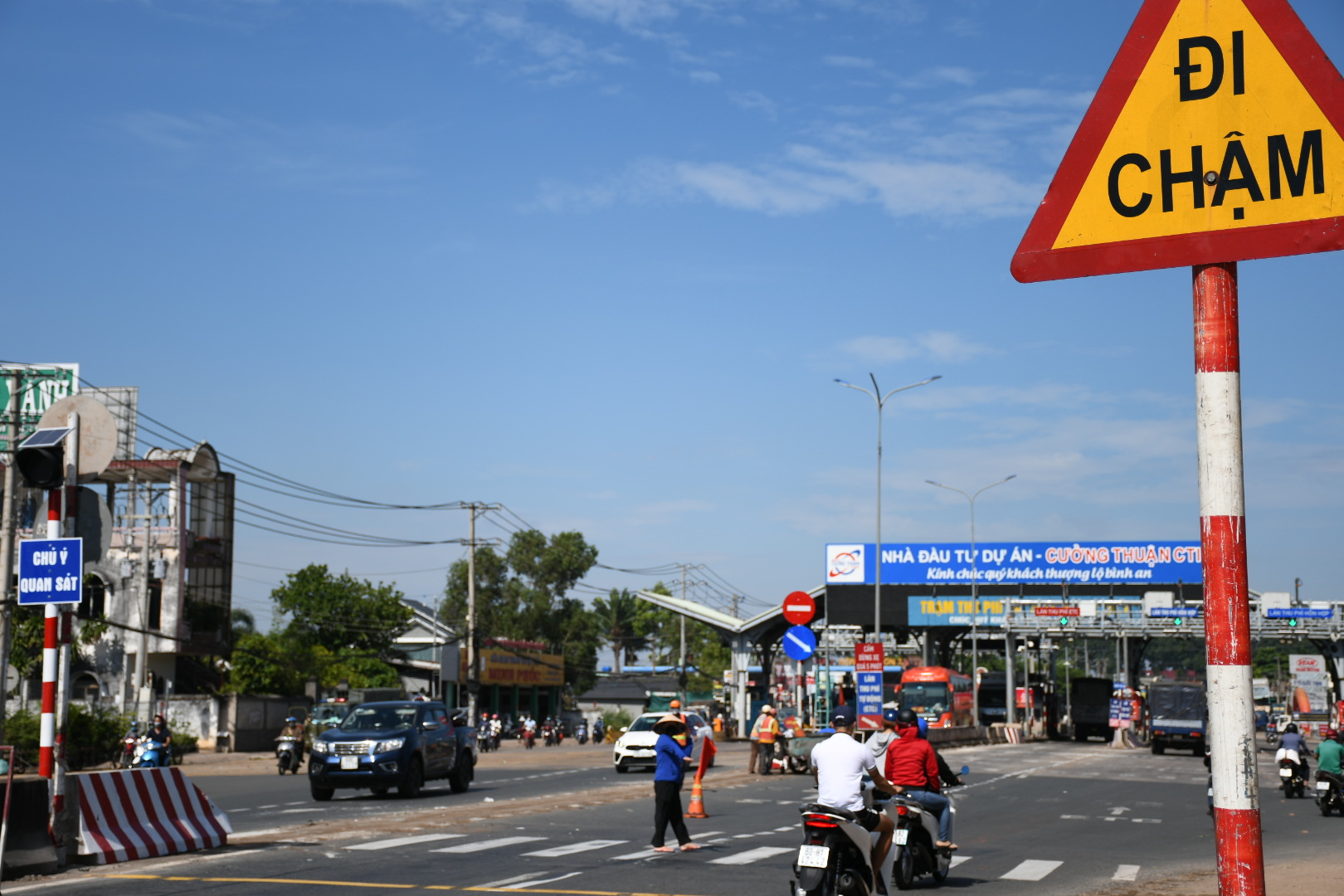 Đã dỡ dải phân cách phía Đông gần trạm BOT Trảng Bom gây bức xúc - Ảnh 7.