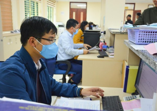 Bộ Y tế đề xuất F0, F1 có thể làm việc