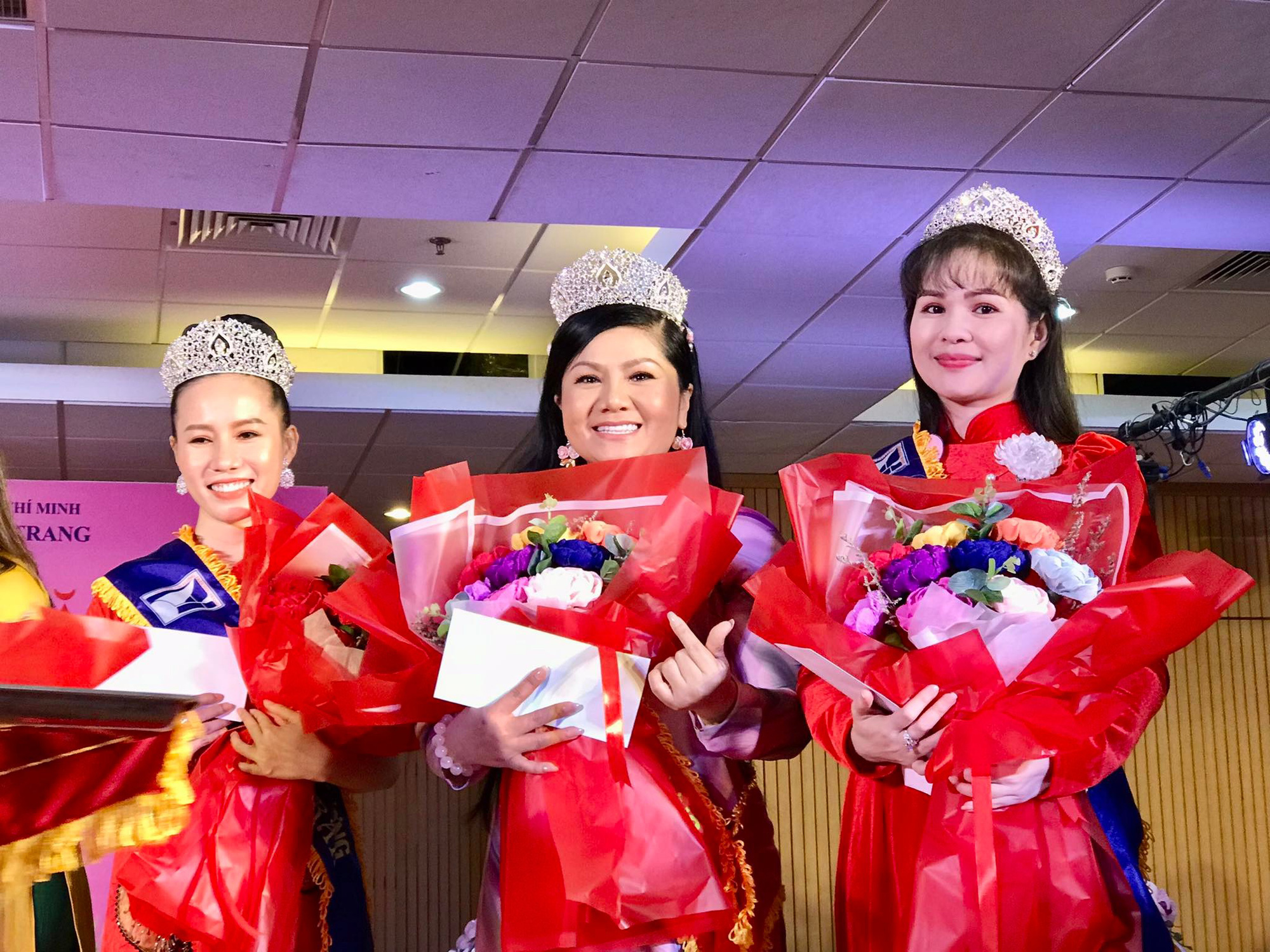 Tú Sương và Võ Hoài Long đoạt giải nhất cuộc thi Nghệ sĩ thời trang chào mừng 8-3