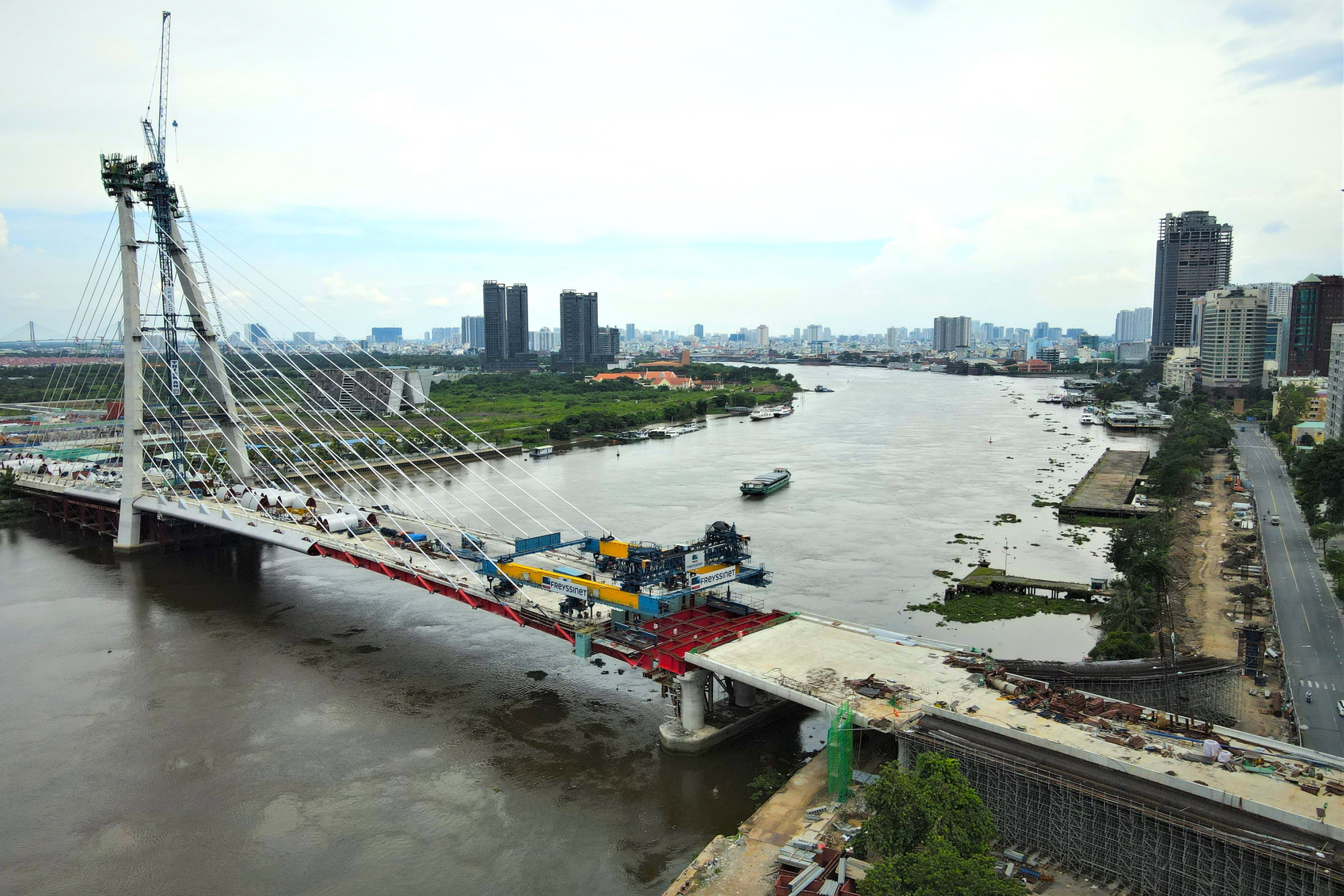 Đặt tên mới cho 4 cầu Thủ Thiêm bắc qua sông Sài Gòn