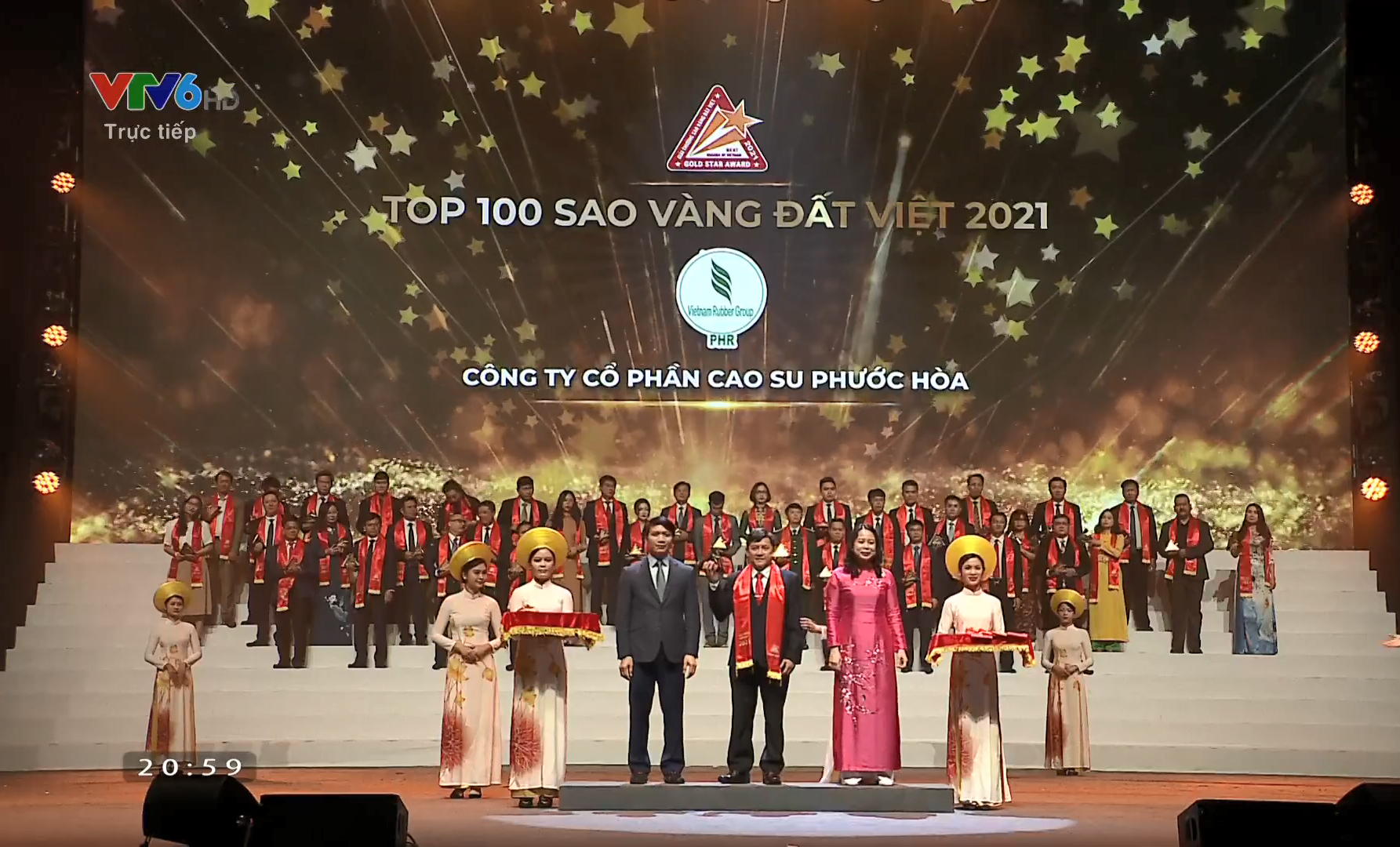 VRG “bội thu” giải thưởng Sao Vàng đất Việt