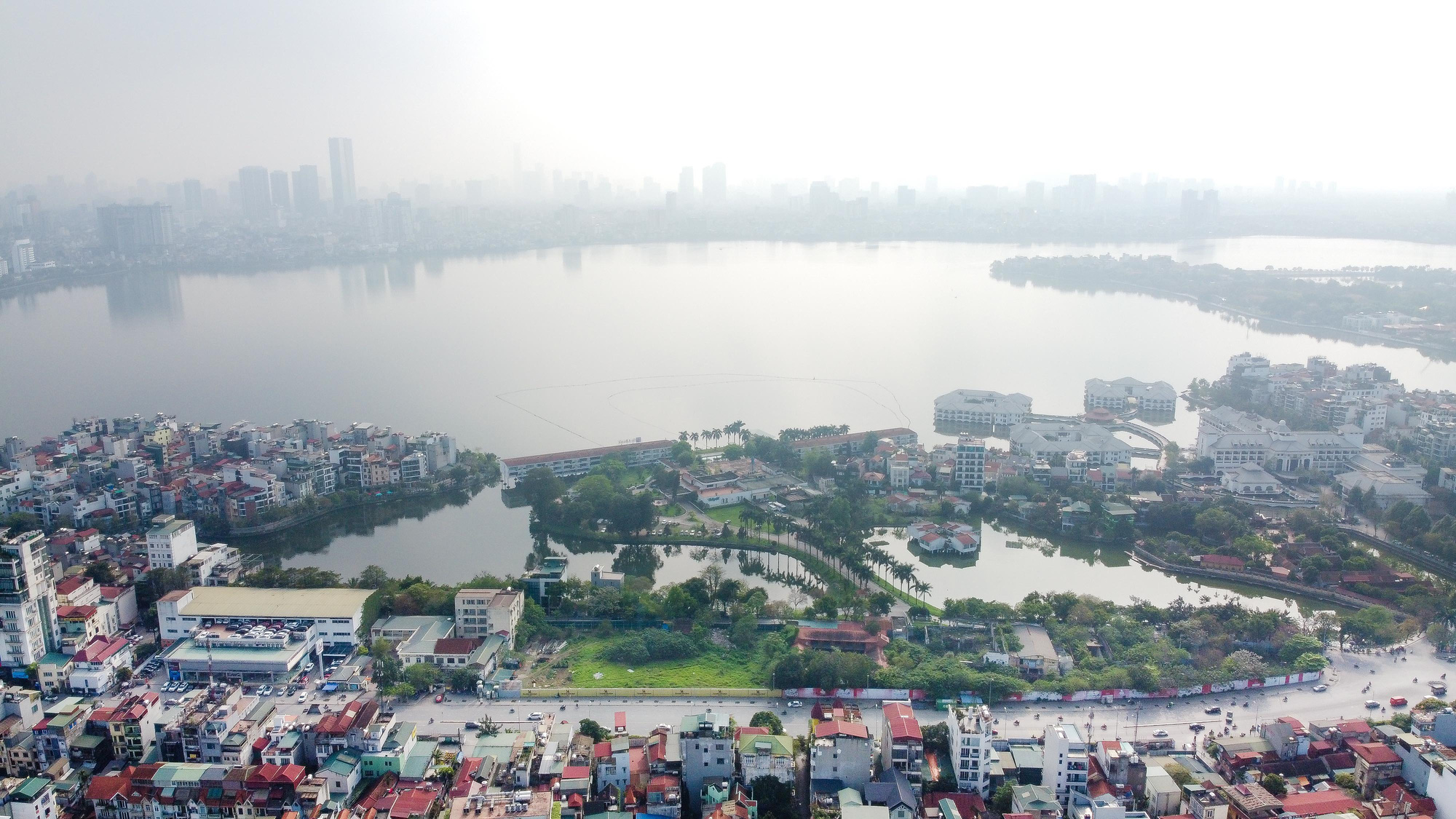CLIP: Tân Hoàng Minh bất ngờ có tên tại lô đất vàng gần hồ Tây - Ảnh 7.