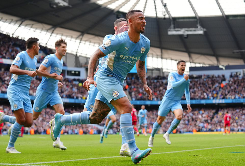 Đại tiệc bàn thắng mãn nhãn ở Etihad, Man City chia điểm Liverpool