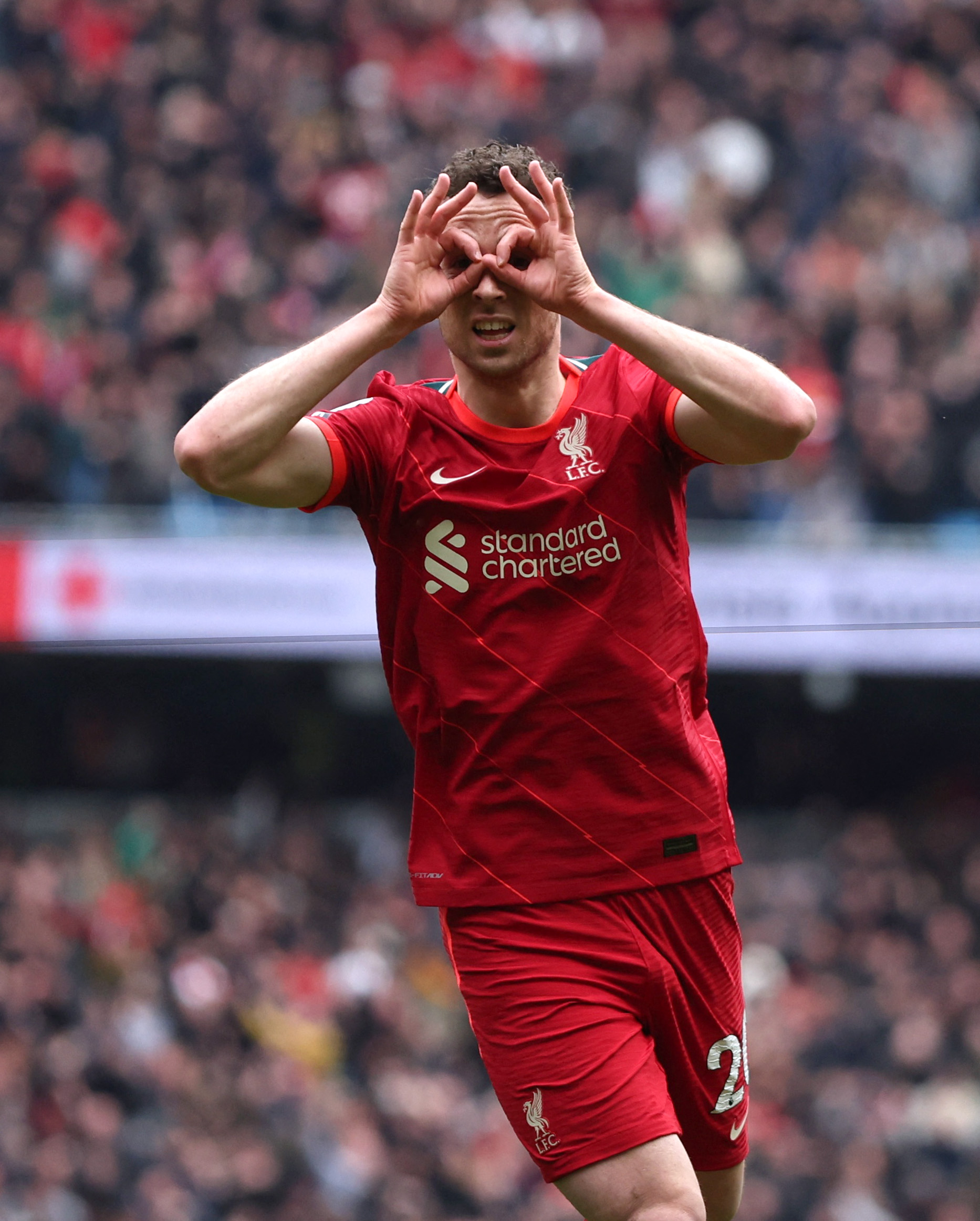 Đại tiệc b&agrave;n thắng m&atilde;n nh&atilde;n ở Etihad, Man City chia điểm Liverpool - Ảnh 4.