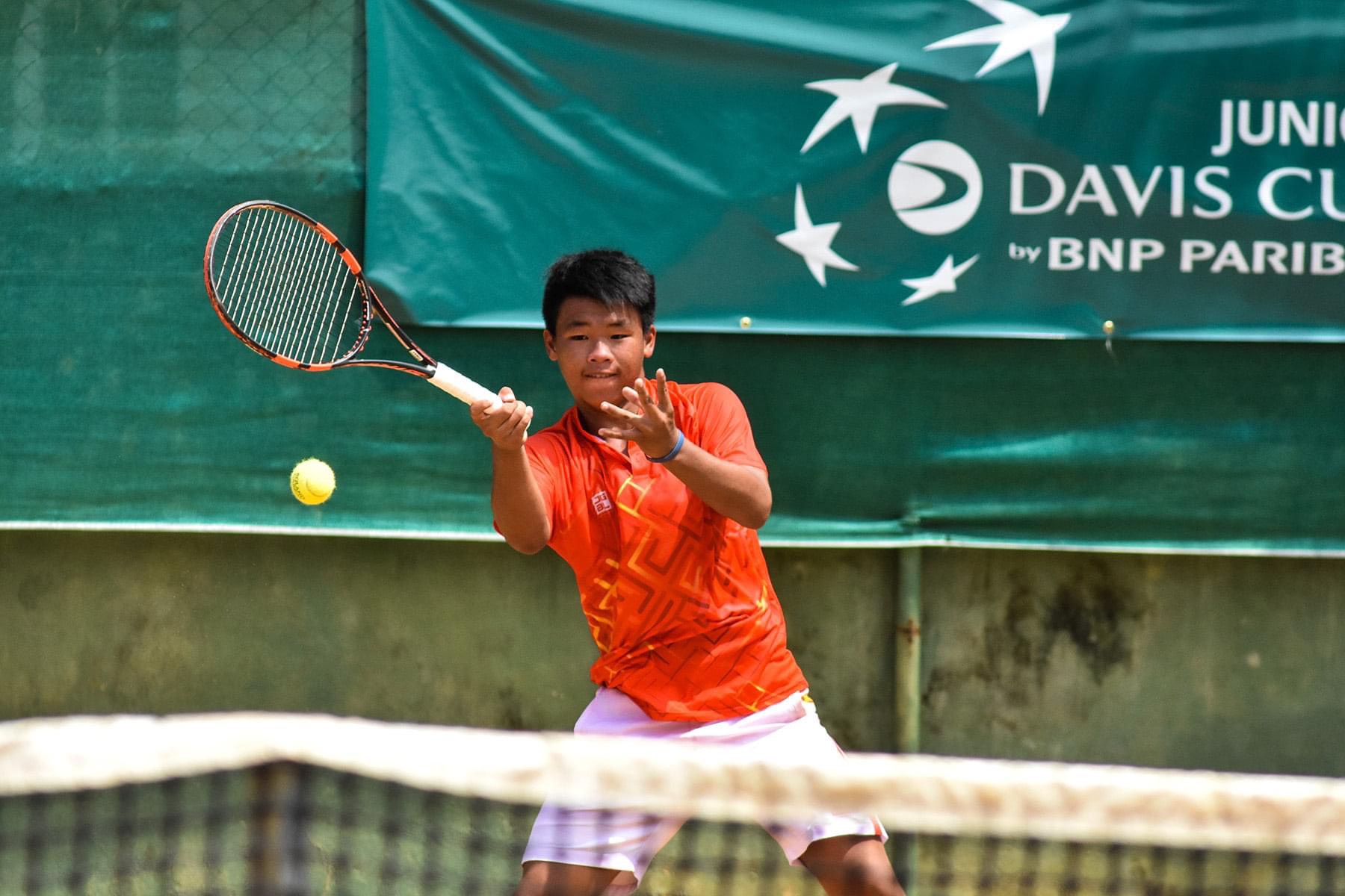 Tuyển quần vợt trẻ Việt Nam ra qu&acirc;n Chung kết V&ograve;ng loại Giải Junior Davis Cup - Ảnh 2.