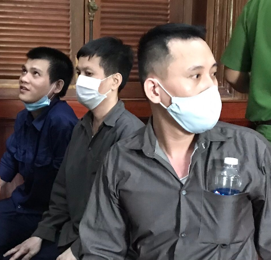 Thủ đoạn b&ugrave;a ph&eacute;p h&agrave;ng ng&agrave;n tấn phế liệu của một gi&aacute;m đốc c&ocirc;ng ty - Ảnh 1.