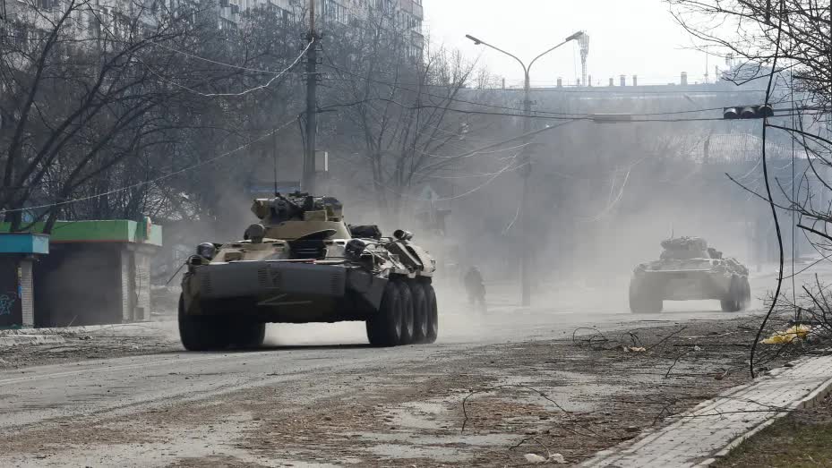 Chiến sự ở Ukraine thêm khó lường vì nghi vấn "vũ khí bẩn"