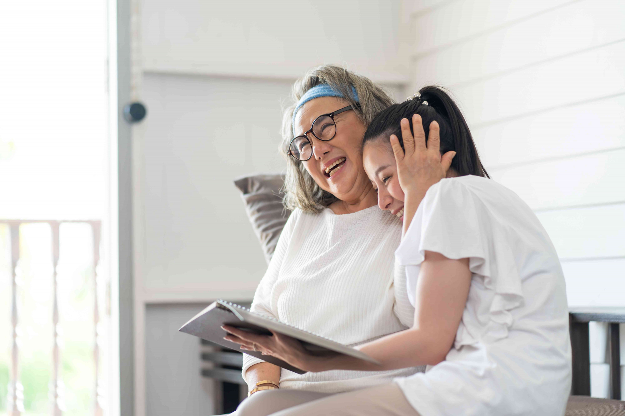 Cảm ơn mẹ đ&atilde; ủng hộ con ly h&ocirc;n - Ảnh 2.