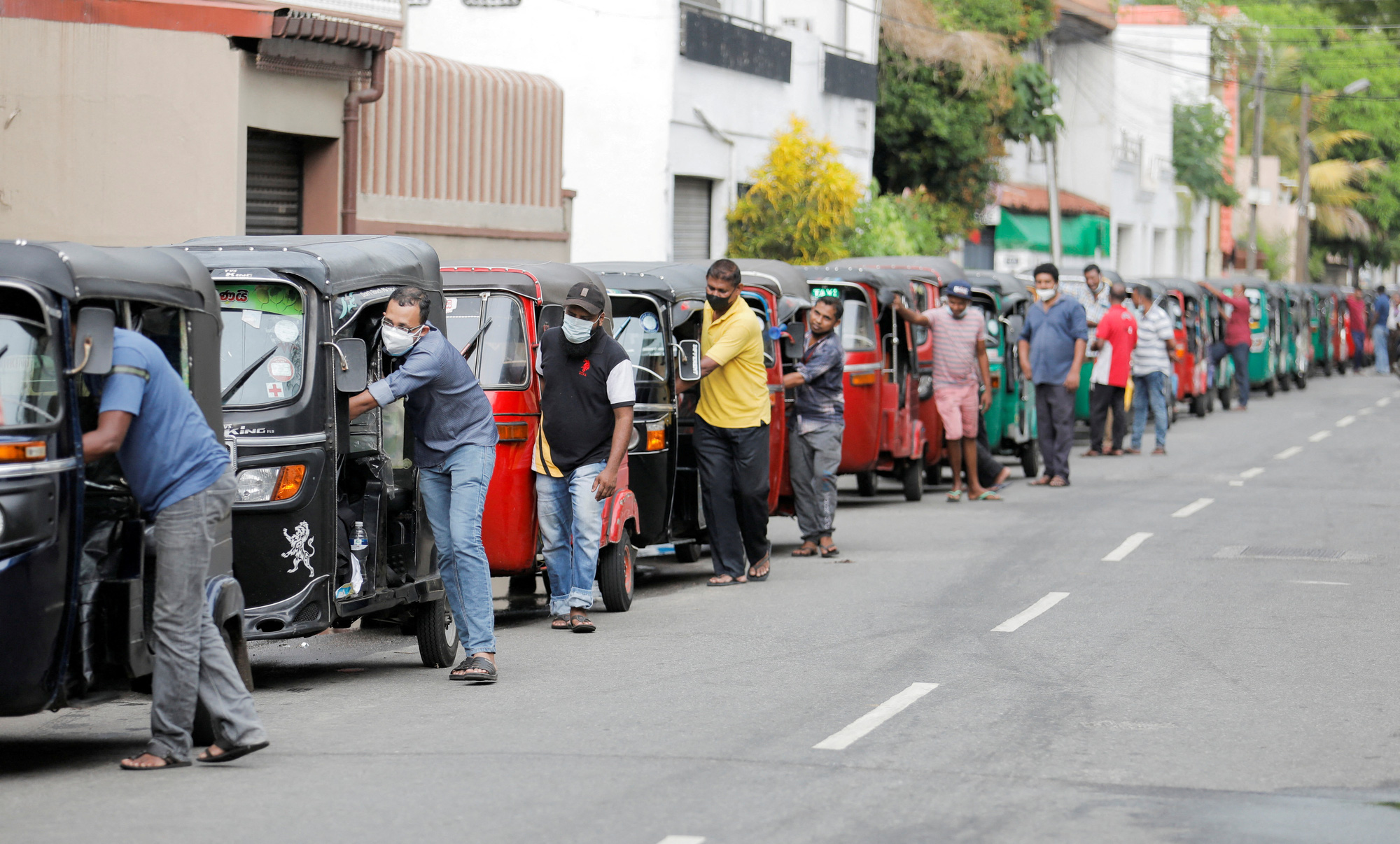 Là chủ nợ lớn nhất thế giới, Trung Quốc cũng khó cứu Sri Lanka