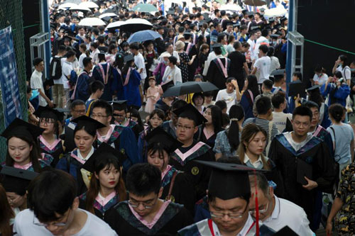"Đấu trường" khốc liệt ở Trung Quốc