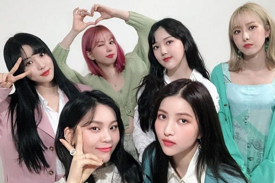 Công ty quản lý nhóm nhạc nữ GFriend bị phạt 3 triệu won