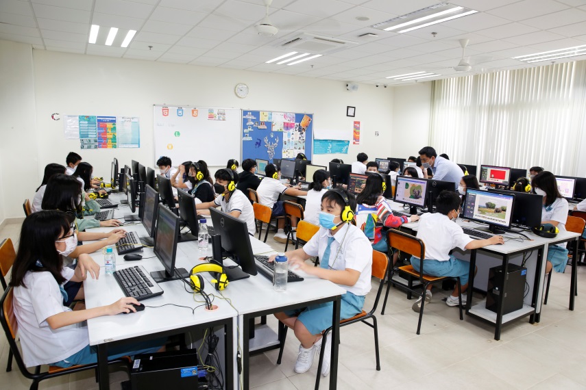 Trường Đinh Thiện Lý tư vấn tuyển sinh năm học 2022-2023