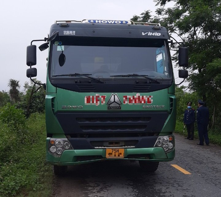 Nhiều công ty vận tải bị phạt nặng, tước phù hiệu kinh doanh