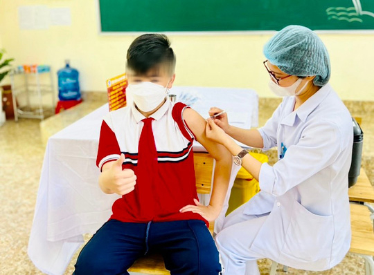 Ti&ecirc;m vắc-xin Covid-19 cho trẻ 5-12 tuổi, trẻ mắc bệnh n&agrave;o kh&ocirc;ng được ti&ecirc;m? - Ảnh 1.