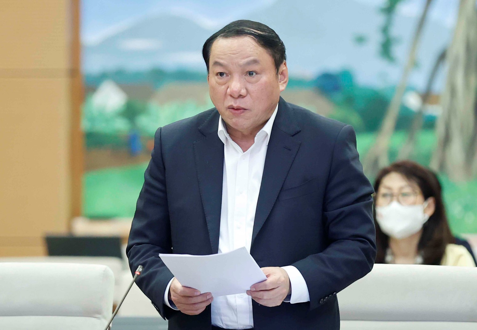 Bộ trưởng VH-TT-DL: Cứ 3 phụ nữ có gần 1 người bị chồng bạo lực thể xác hay tình dục