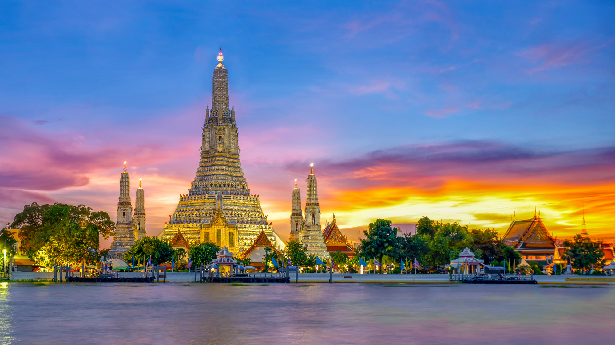 Vi vu ch&acirc;u &Aacute;, đưa nhau &ldquo;đi trốn&rdquo; lễ 30-4 - Ảnh 2.