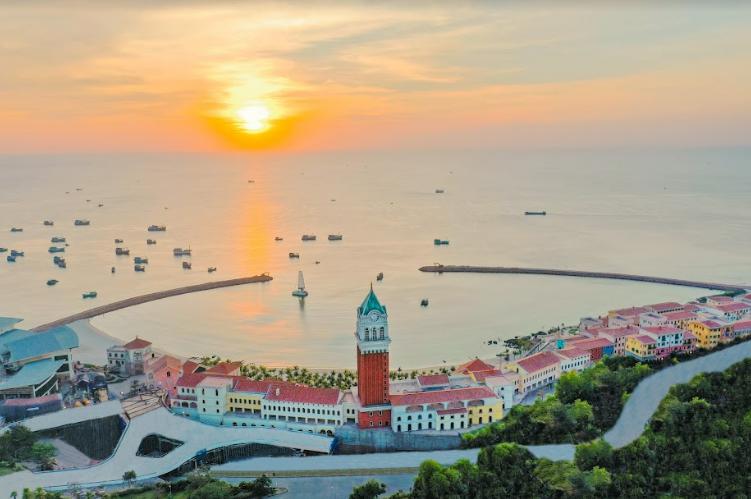 Trọn bộ bí kíp du lịch Phú Quốc, Tây Ninh dịp nghỉ lễ 30-4, 1-5 - Ảnh 2.