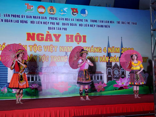 Động viên người lao động dân tộc thiểu số