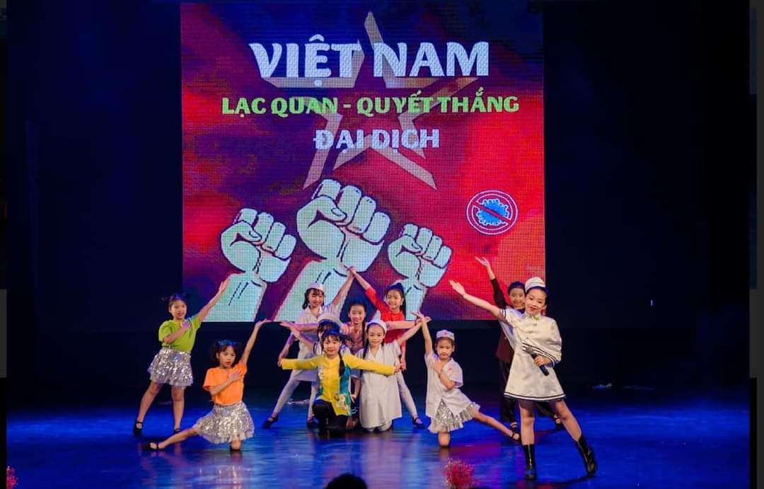 T&agrave;i năng nh&iacute; Anh Thư chinh phục h&agrave;ng loạt giải thưởng ti&ecirc;u biểu với năng khiếu ca h&aacute;t  - Ảnh 3.