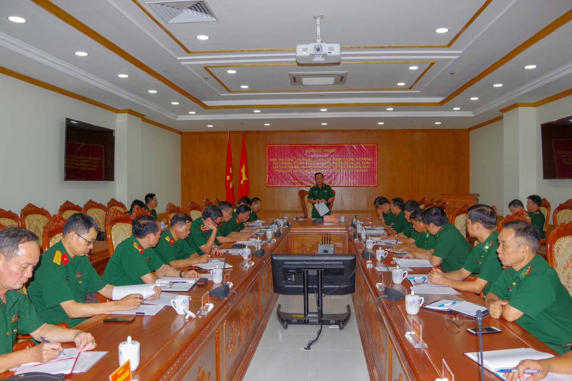 Bộ đội bi&ecirc;n ph&ograve;ng TP HCM bắt giữ 9 vụ mua b&aacute;n ma tu&yacute; - Ảnh 1.