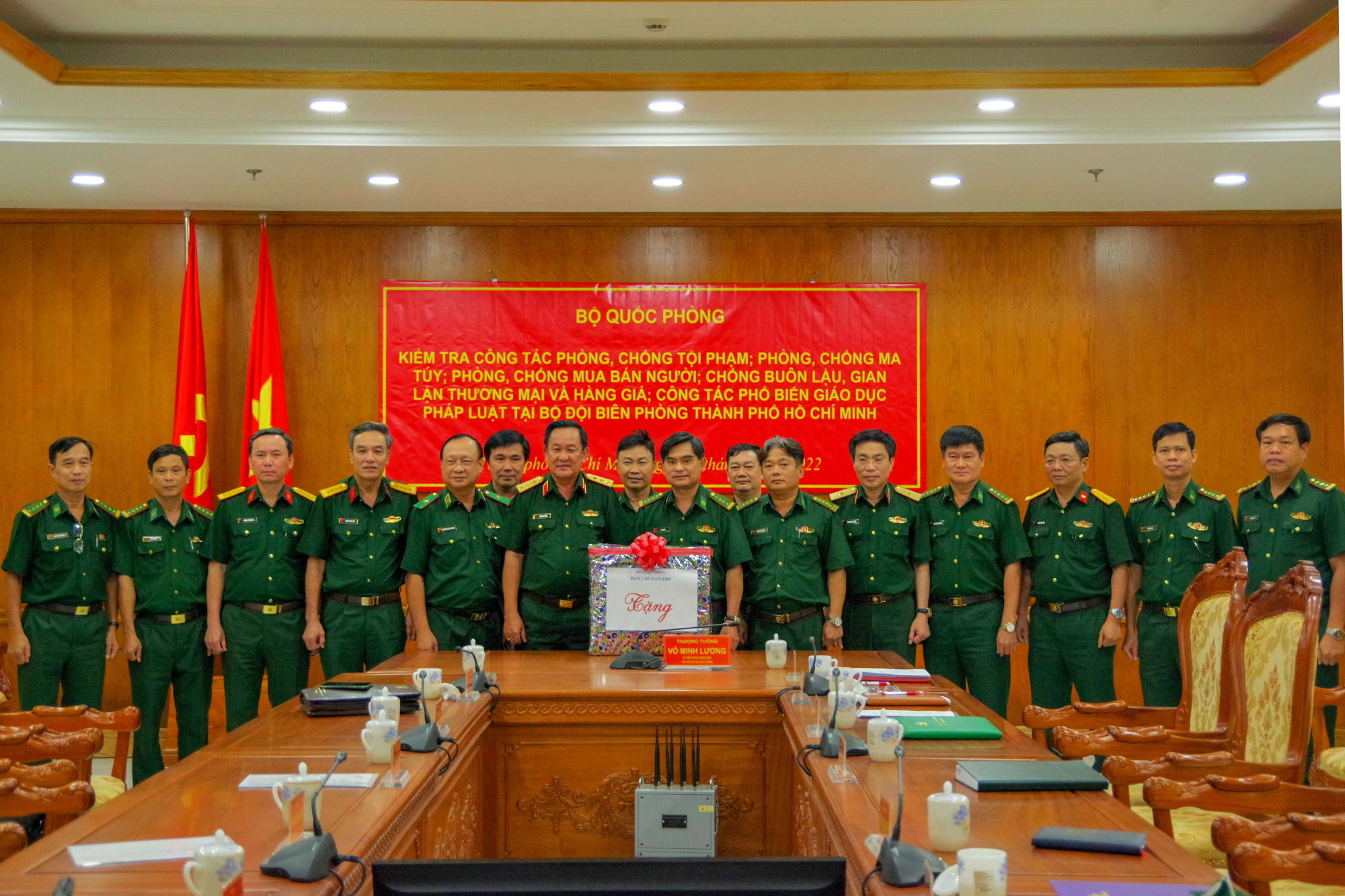 Bộ đội bi&ecirc;n ph&ograve;ng TP HCM bắt giữ 9 vụ mua b&aacute;n ma tu&yacute; - Ảnh 3.