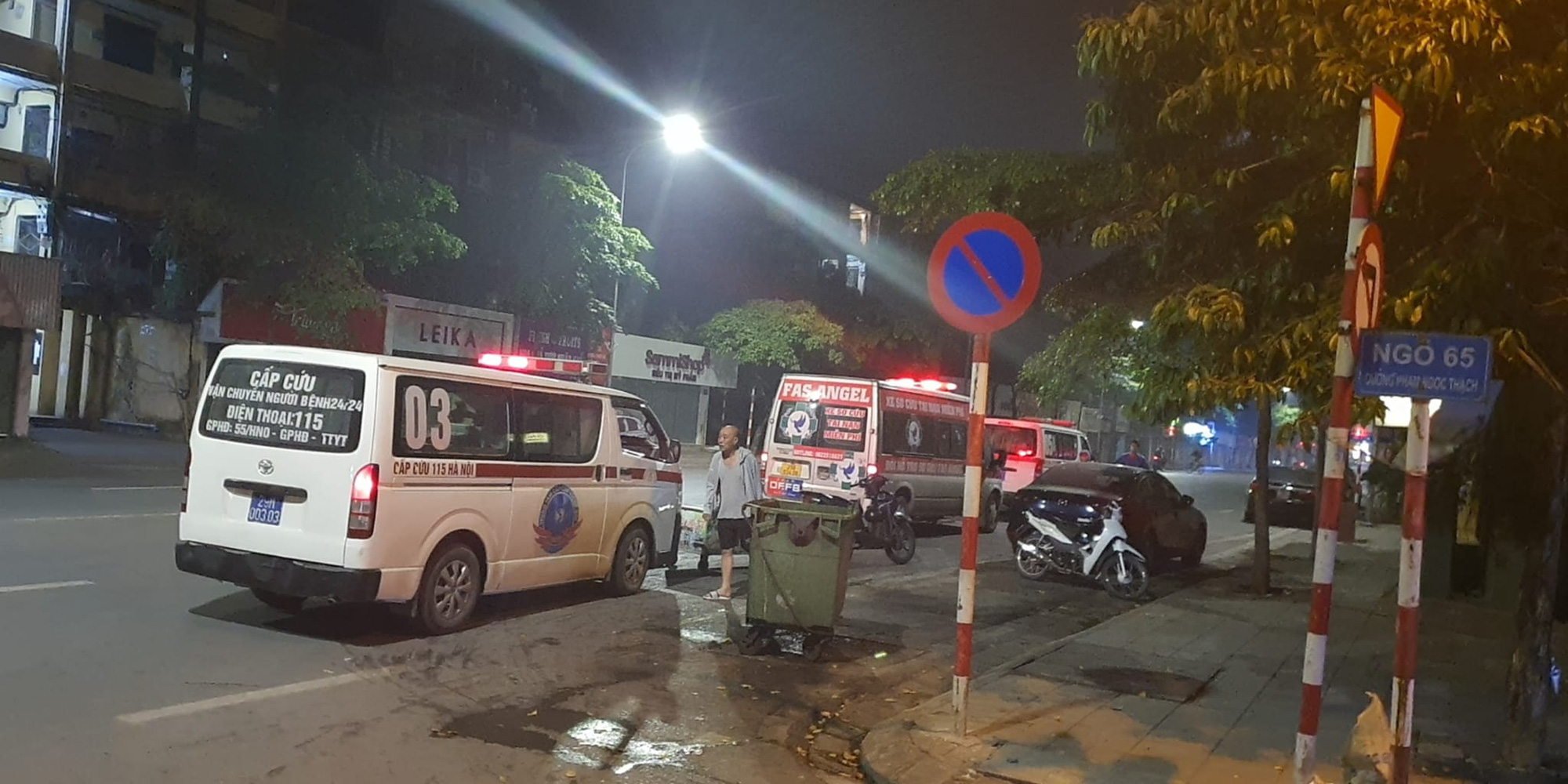 N&Oacute;NG: 5 người tử vong trong đ&aacute;m ch&aacute;y lớn l&uacute;c rạng s&aacute;ng ở H&agrave; Nội - Ảnh 3.