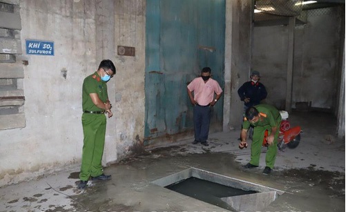 Xí nghiệp của Bóng đèn Điện Quang xả thải lậu: Phải khởi tố vụ án! - Ảnh 1.