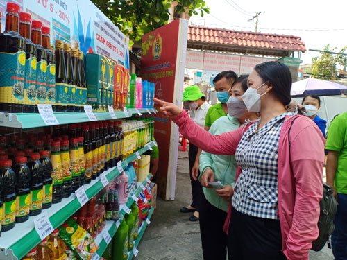 Chăm lo thiết thực cho công nhân