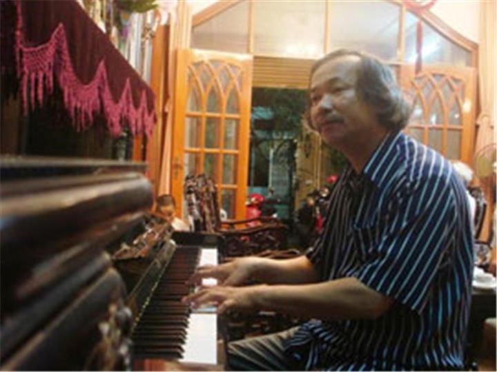 Nhạc sĩ Phan Hồng Sơn qua đời vì ung thư - Ảnh 2.
