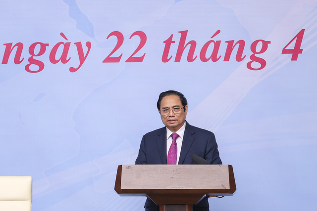 Thủ tướng nhấn mạnh thông điệp của Chính phủ về làm trong sạch, lành mạnh thị trường vốn