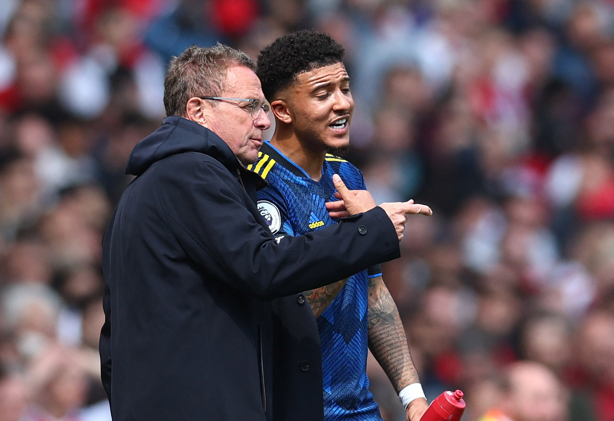 Man United lại khiến c&aacute;c fan thất vọng khi thua đậm Arsenal 1-3 - Ảnh 9.