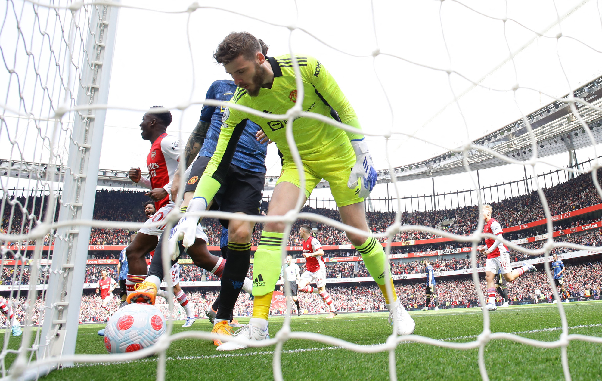 Man United lại khiến c&aacute;c fan thất vọng khi thua đậm Arsenal 1-3 - Ảnh 4.