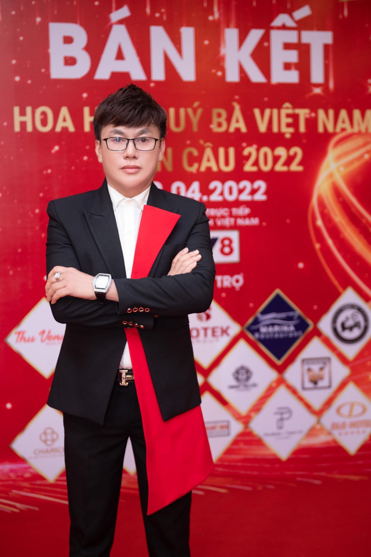 NTK Tommy Nguyễn chấm thi Bán kết nhan sắc tại Đà Nẵng. - Ảnh 7.