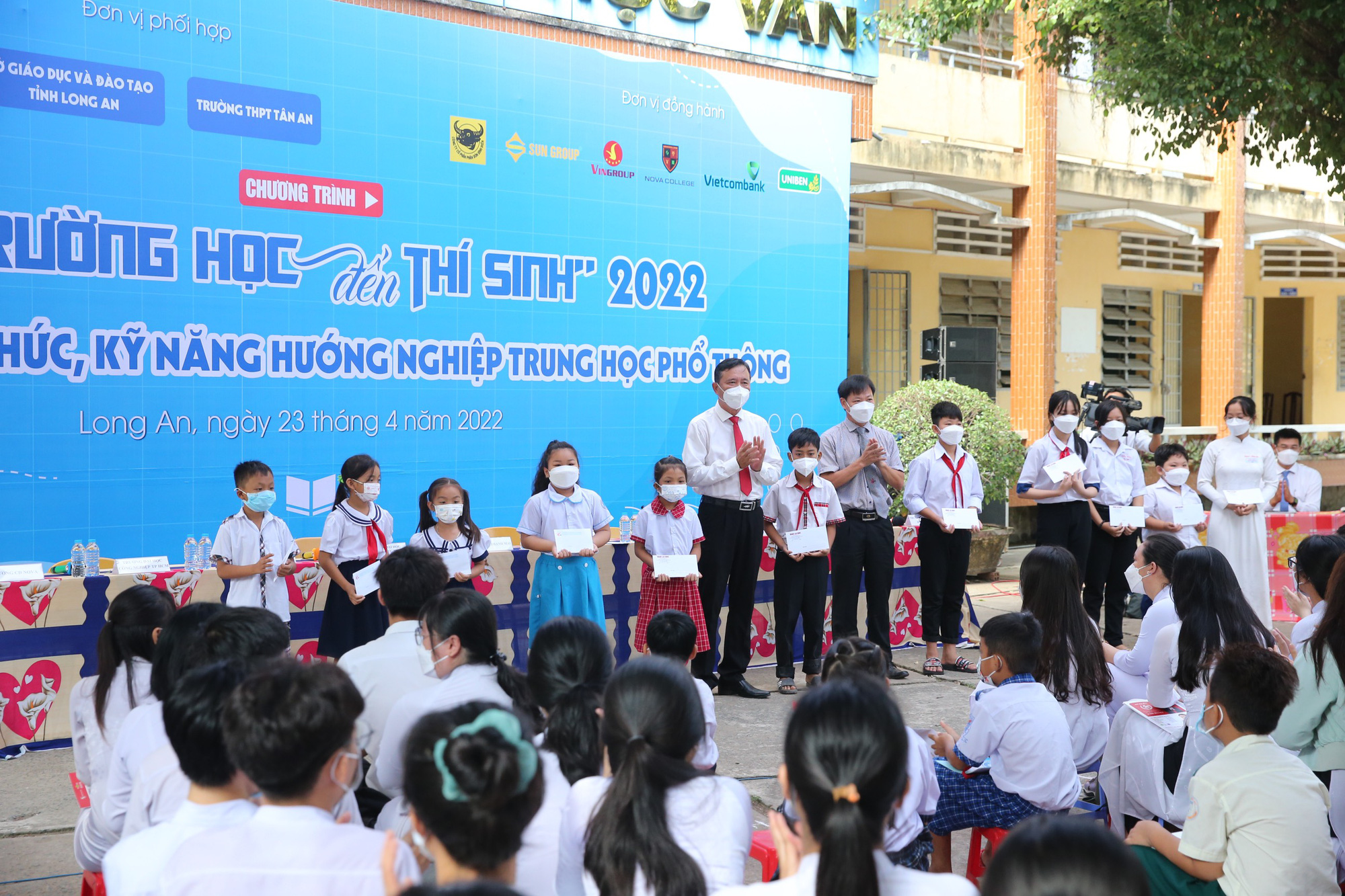 Đưa trường học đến thí sinh: Digital marketing lên ngôi, tài chính ngân hàng nhiều cơ hội - Ảnh 9.