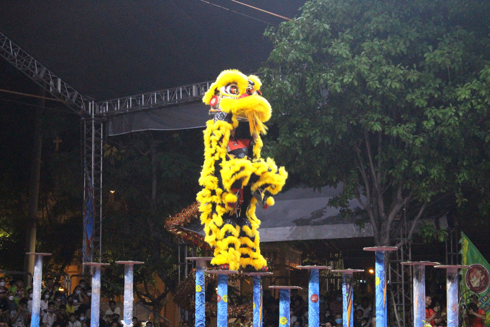 Đoàn lân sư rồng Tinh Anh Đường tiếp tục thắng giải múa lân - Ảnh 7.
