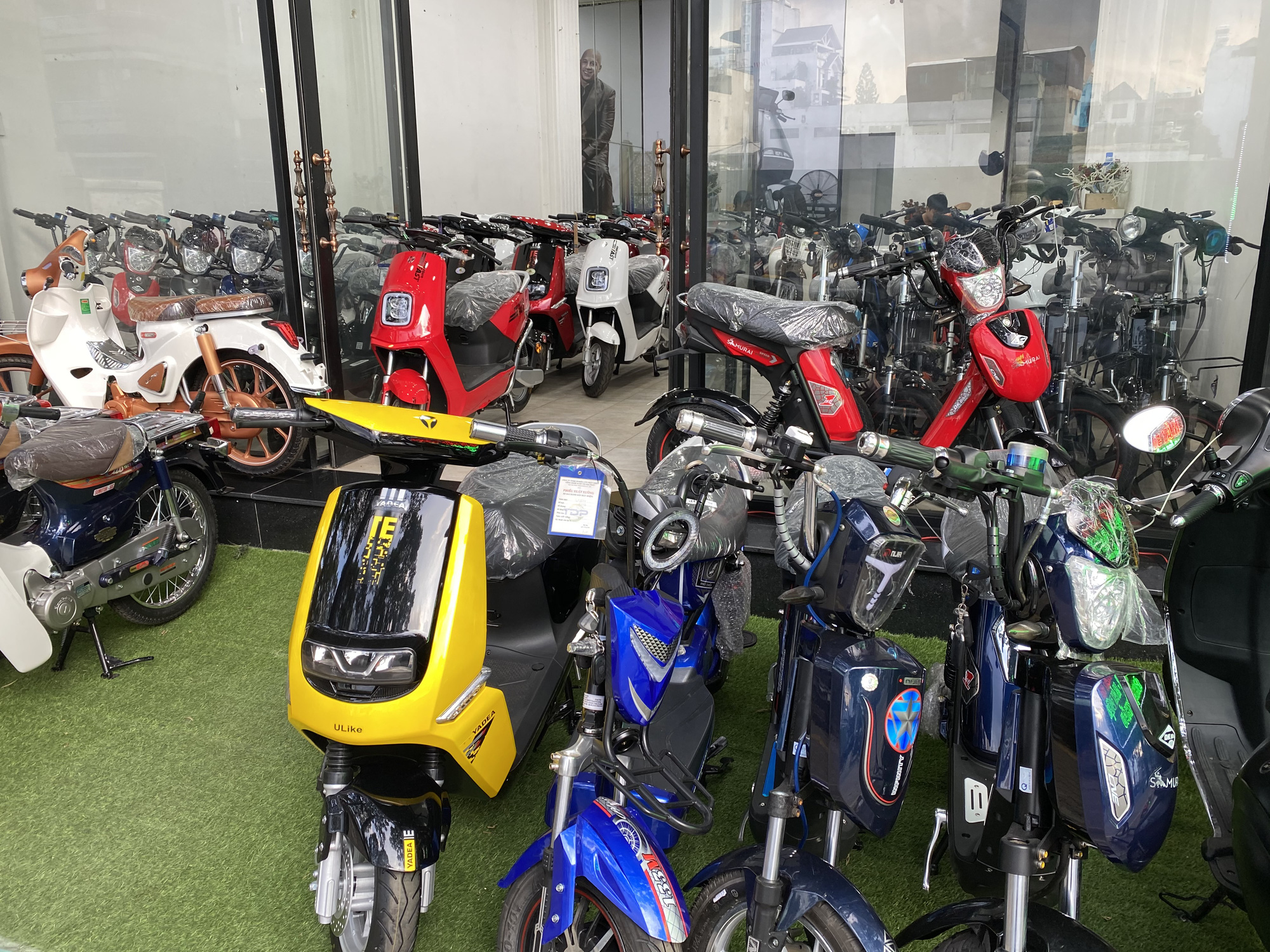 Triệu hồi 7 mẫu xe đạp điện thiếu pin