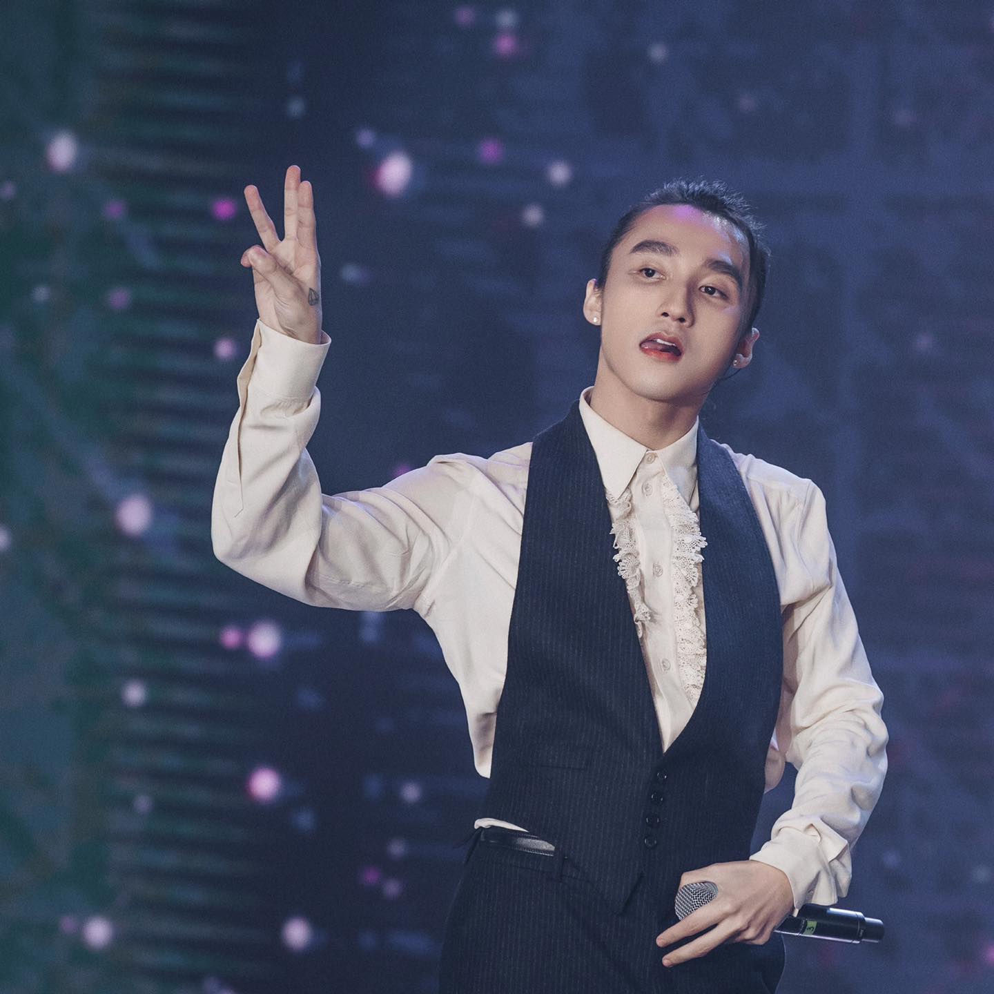 Sơn Tùng M-TP hết thời? - Ảnh 2.