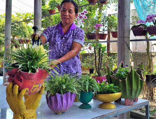 Biến r&aacute;c biển th&agrave;nh vật dụng hữu &iacute;ch - Ảnh 1.