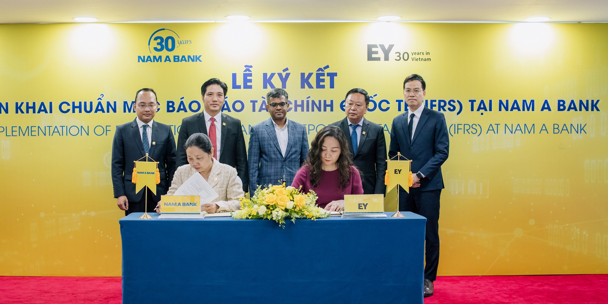Nam A Bank ti&ecirc;n phong triển khai chuẩn mực b&aacute;o c&aacute;o t&agrave;i ch&iacute;nh quốc tế - Ảnh 1.