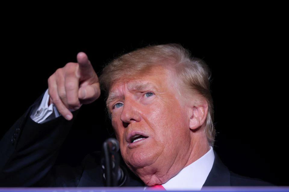 Bị "gọi tên" vì tỉ phú Musk mua Twitter, ông Trump lên tiếng