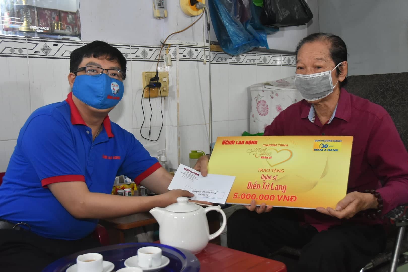 Chương trình "Mai Vàng nhân ái" thăm nghệ sĩ Điền Tử Lang và Tài Bửu Bửu