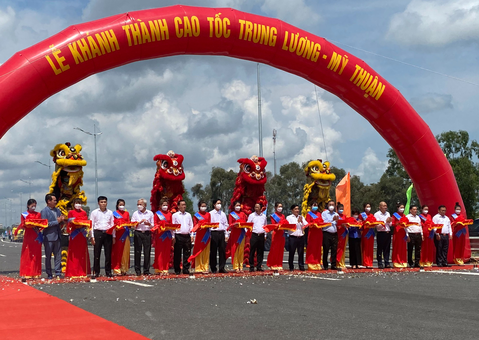 CLIP: Khánh thành cao tốc Trung Lương - Mỹ Thuận
