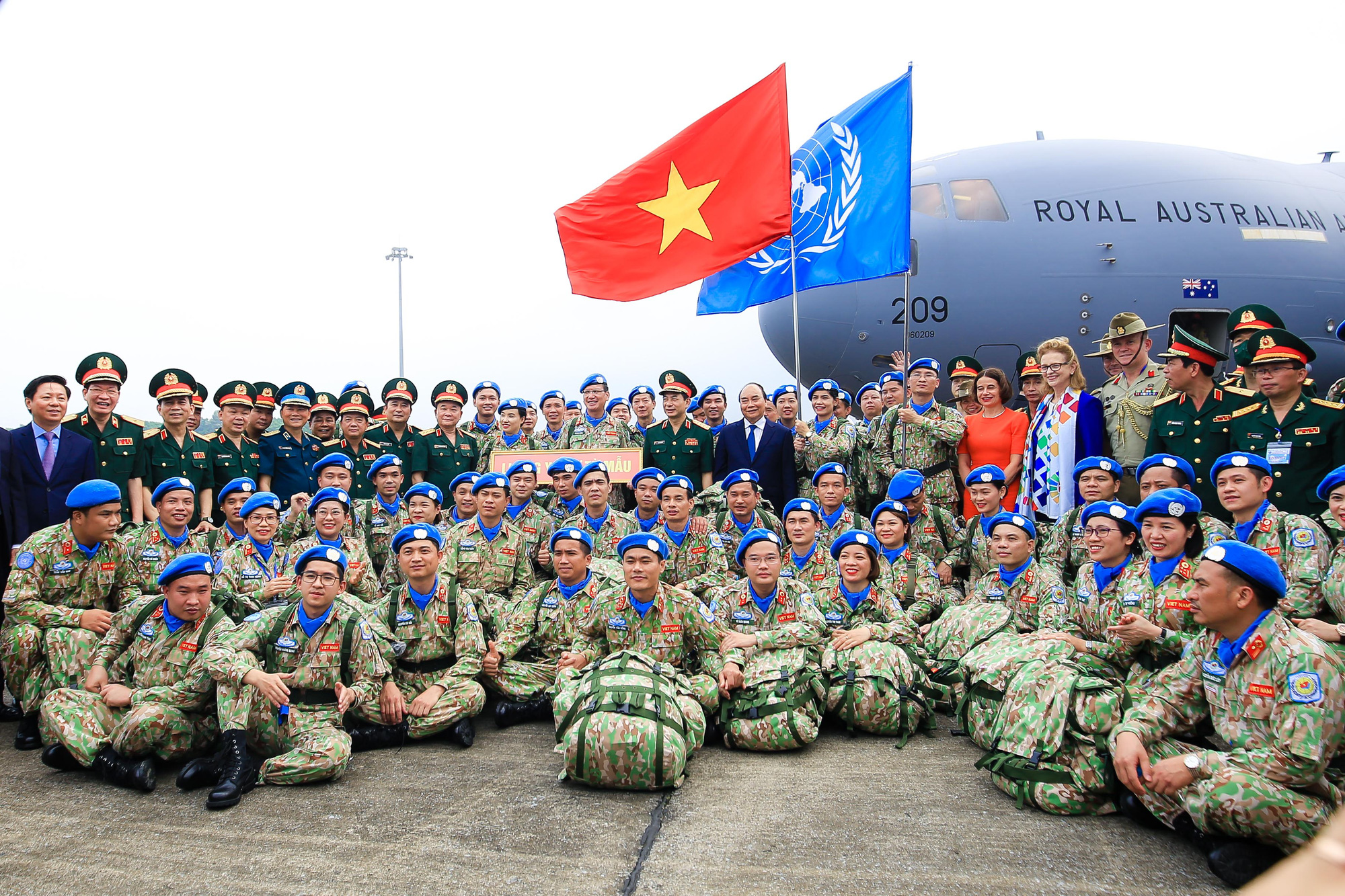 Đội Công binh và Bệnh viện dã chiến Việt Nam lên đường gìn giữ hòa bình quốc tế - Ảnh 1.