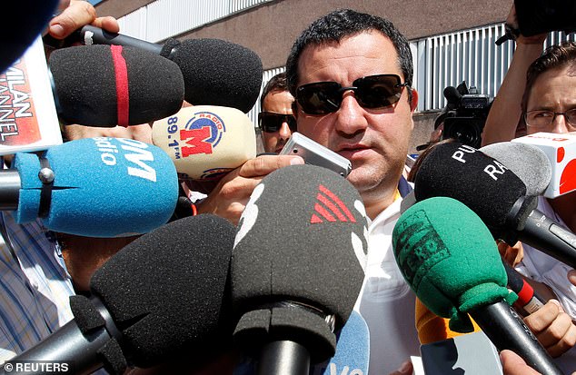 "Siêu cò" Mino Raiola đột tử, bóng đá châu Âu rúng động